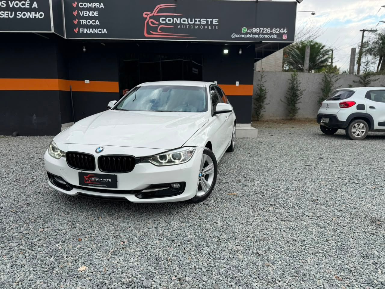 Foto 3 de BMW 320iA ACTIVE FLEX