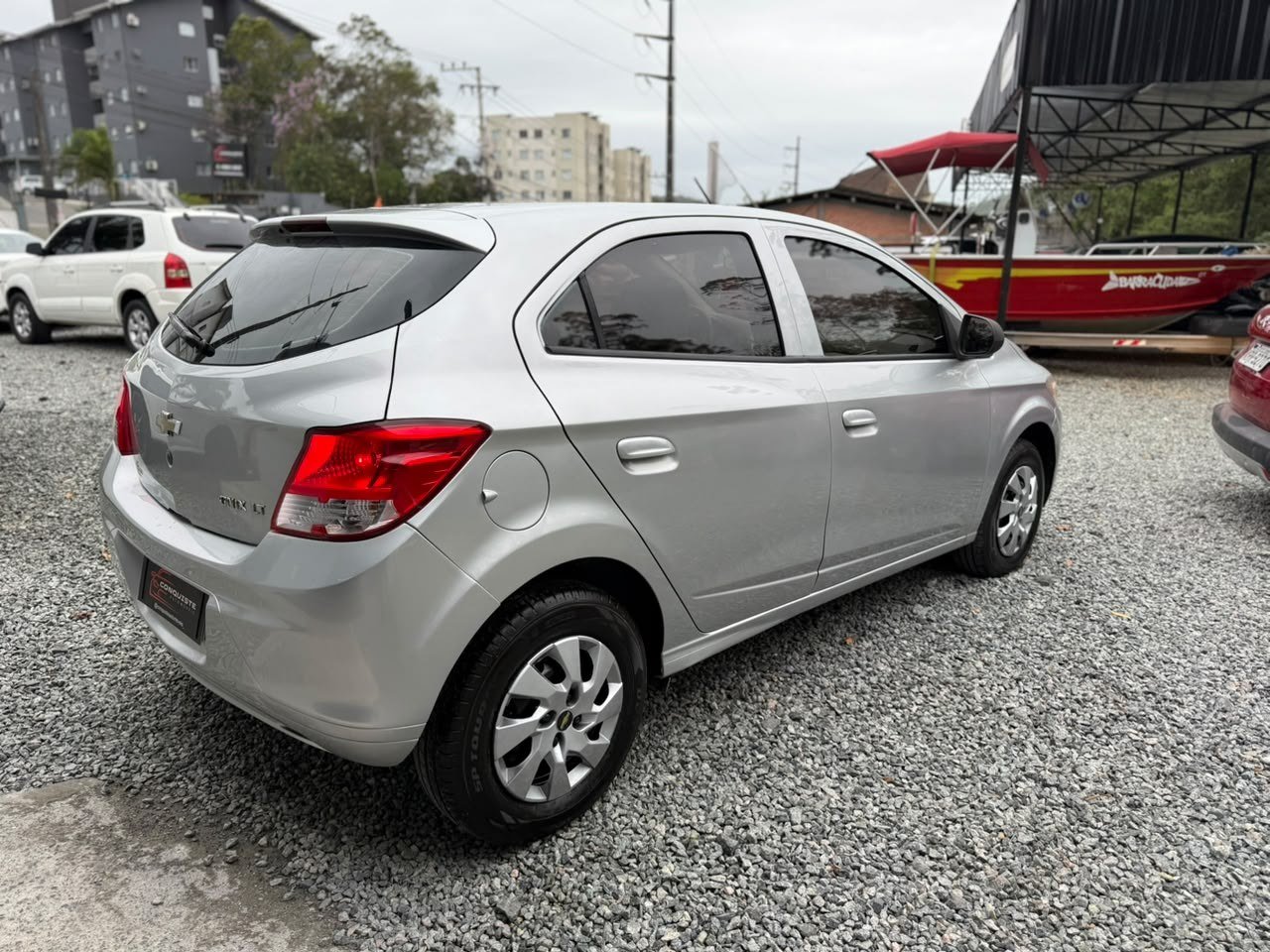 Foto 12 de CHEVROLET ONIX LT