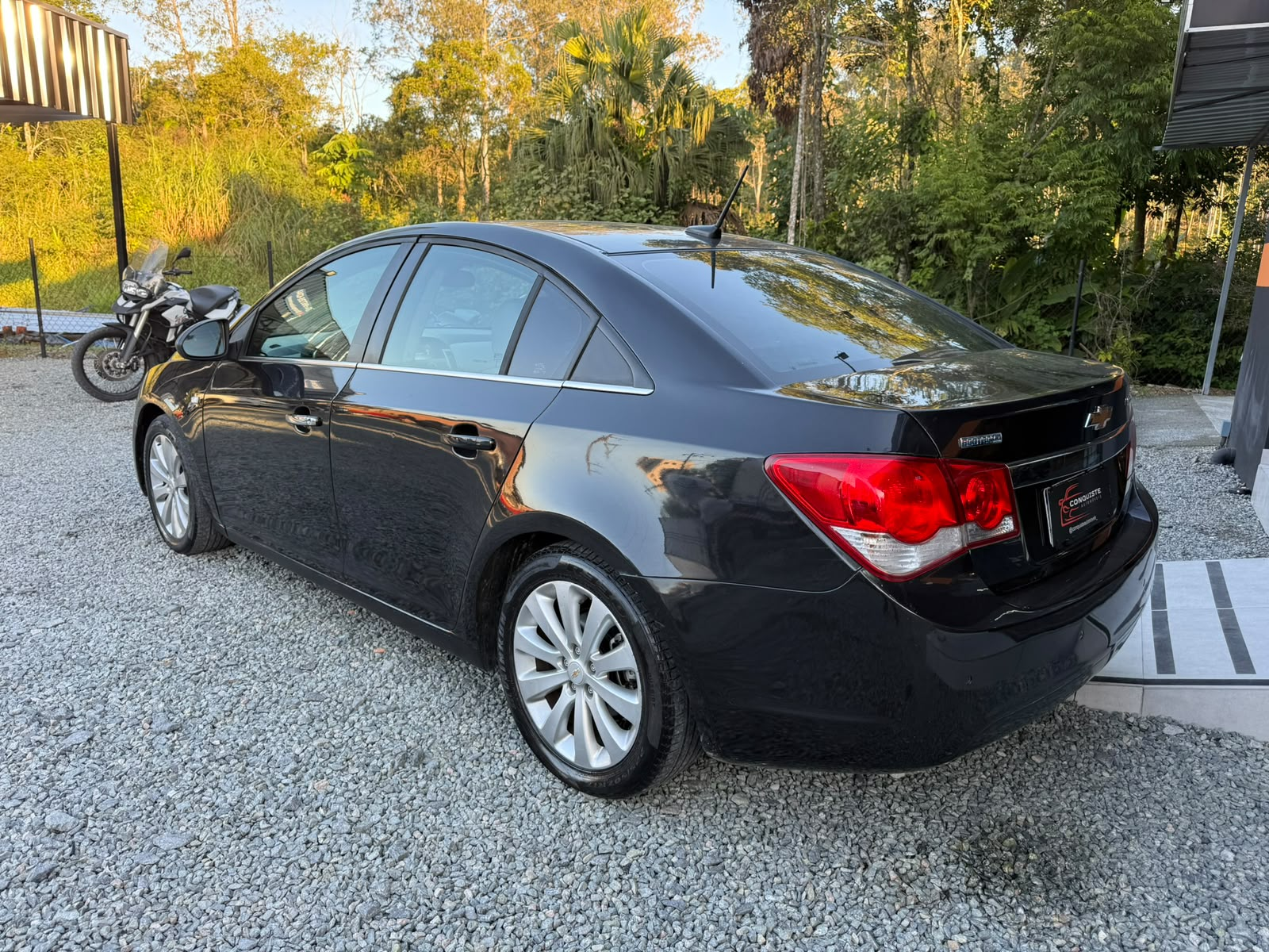 Chevrolet Cruze preto
