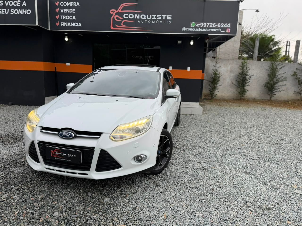 Foto 13 de FORD FOCUS SEDAN TITANIUM PLUS