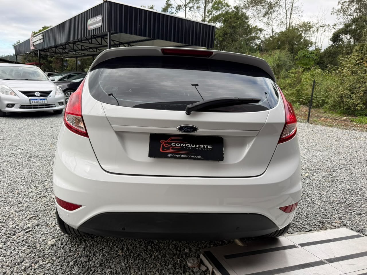 Foto 11 de FORD NEW FIESTA