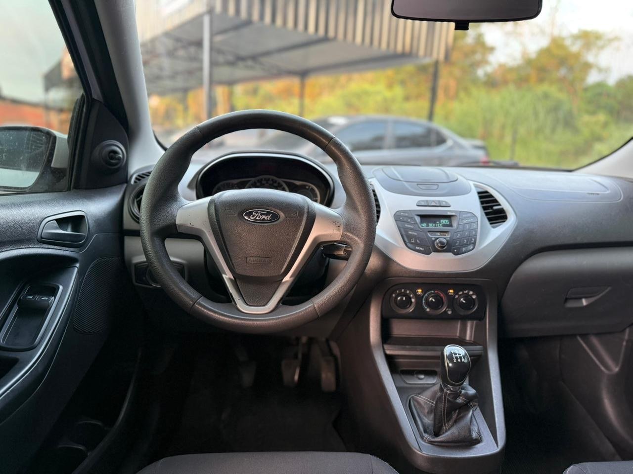 Foto 8 de FORD NEW KA SE