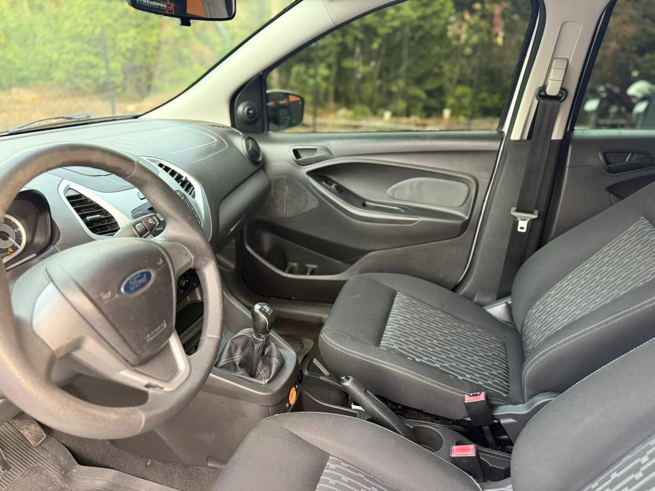 Foto 13 de FORD NEW KA SE