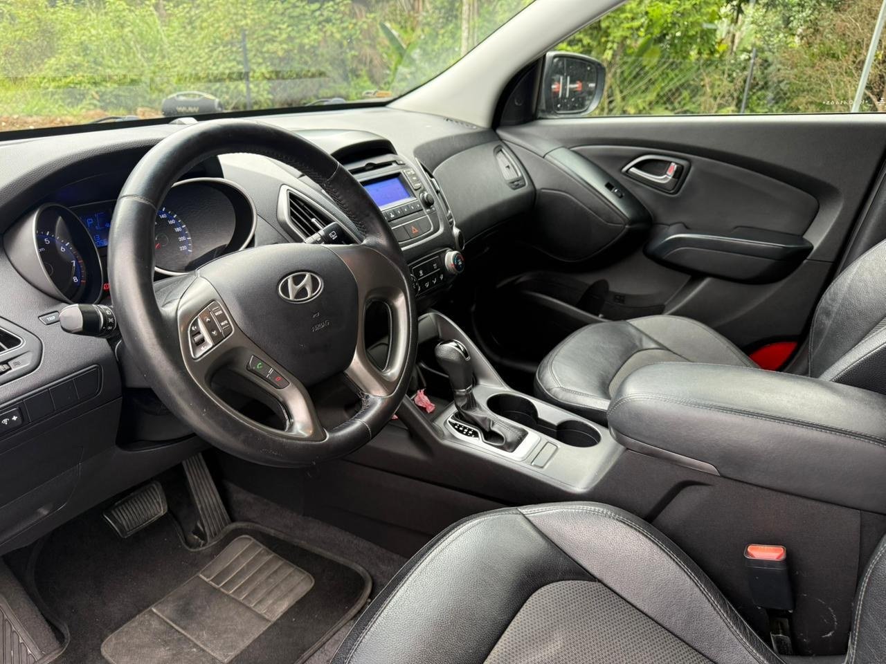 Foto 2 de HYUNDAI IX35 GL