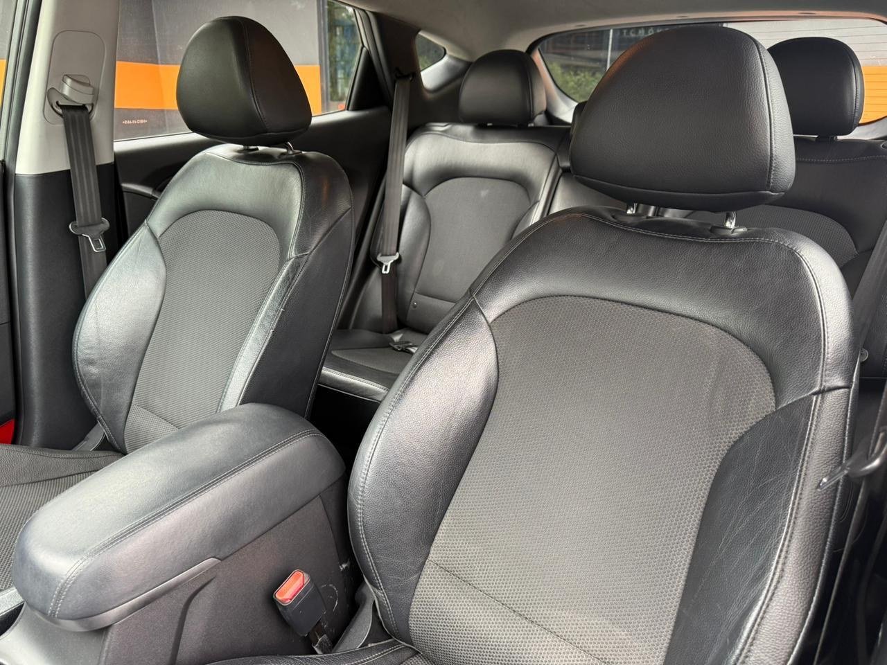 Foto 8 de HYUNDAI IX35 GL