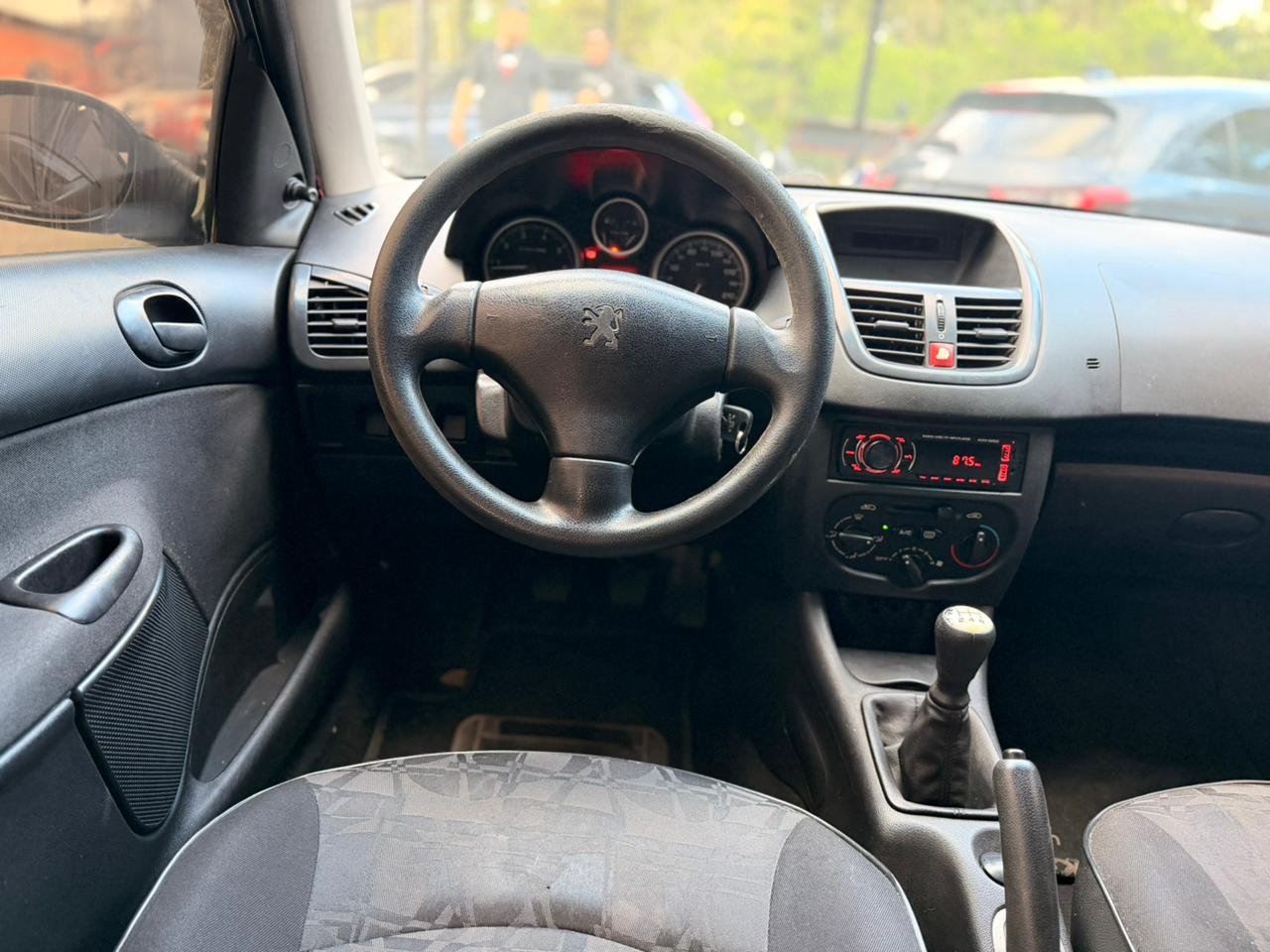 Foto 9 de PEUGEOT 207 XR