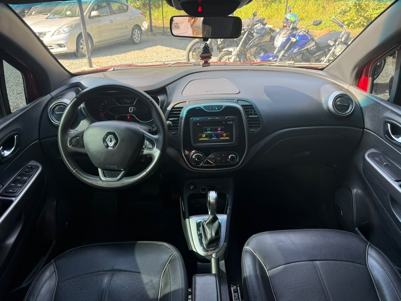 Foto 10 de RENAULT CAPTUR INTENSE