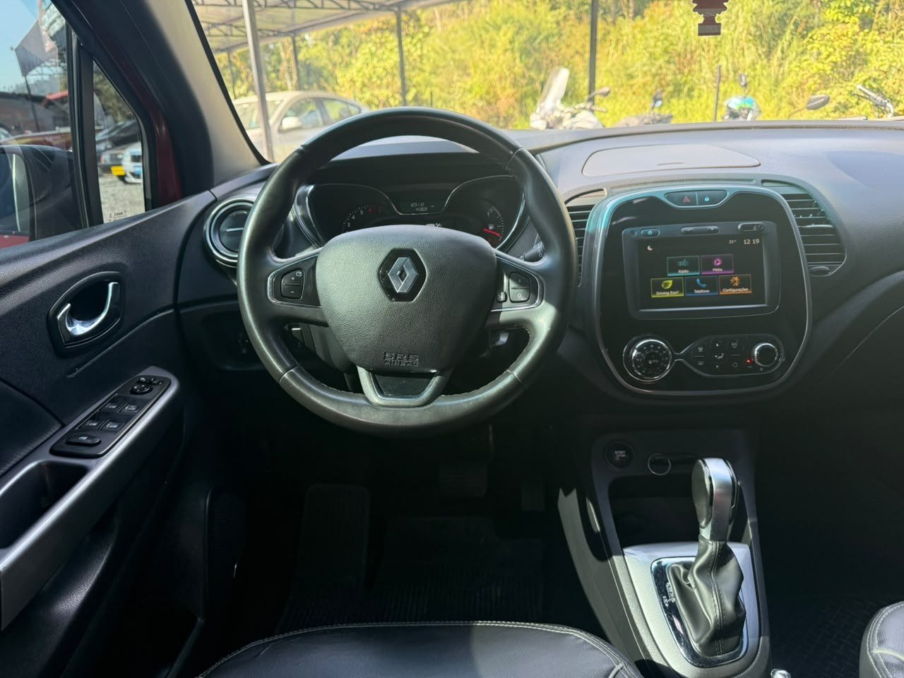 Foto 12 de RENAULT CAPTUR INTENSE