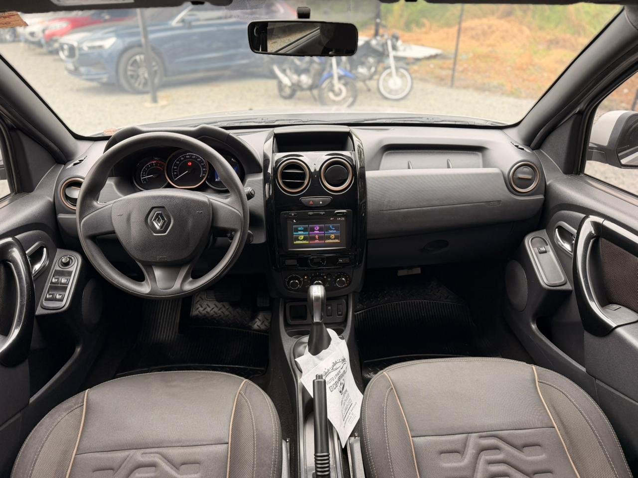 Foto 8 de RENAULT DUSTER DYNAMIQUE