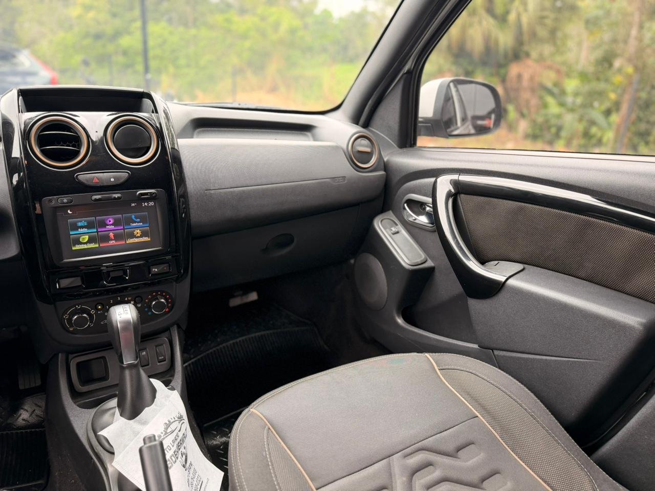 Foto 12 de RENAULT DUSTER DYNAMIQUE