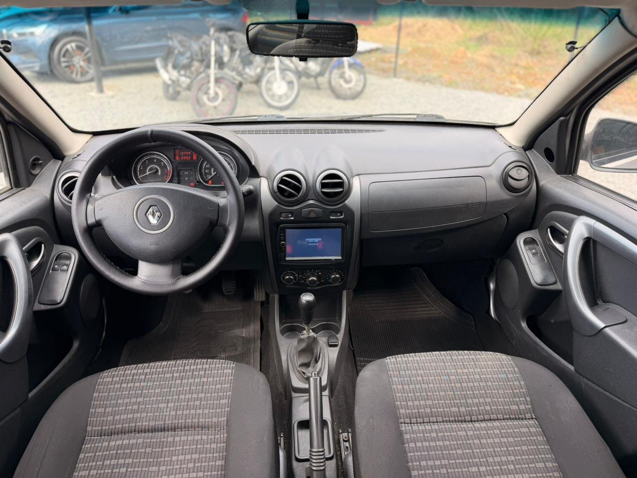 Foto 11 de RENAULT SANDERO EXPRESSION