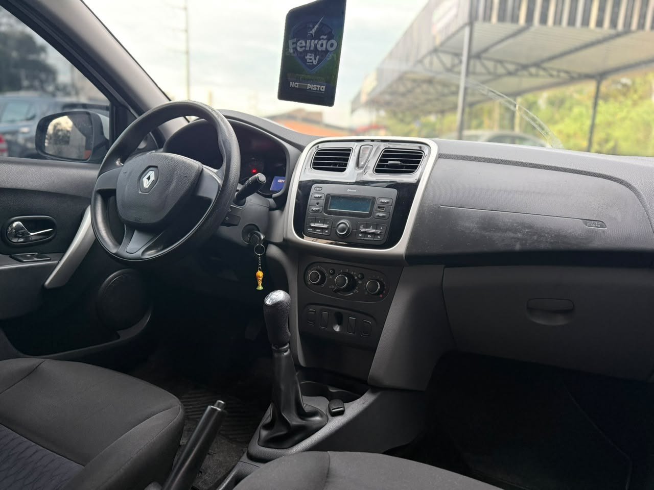 Foto 2 de RENAULT SANDERO EXPRESSION