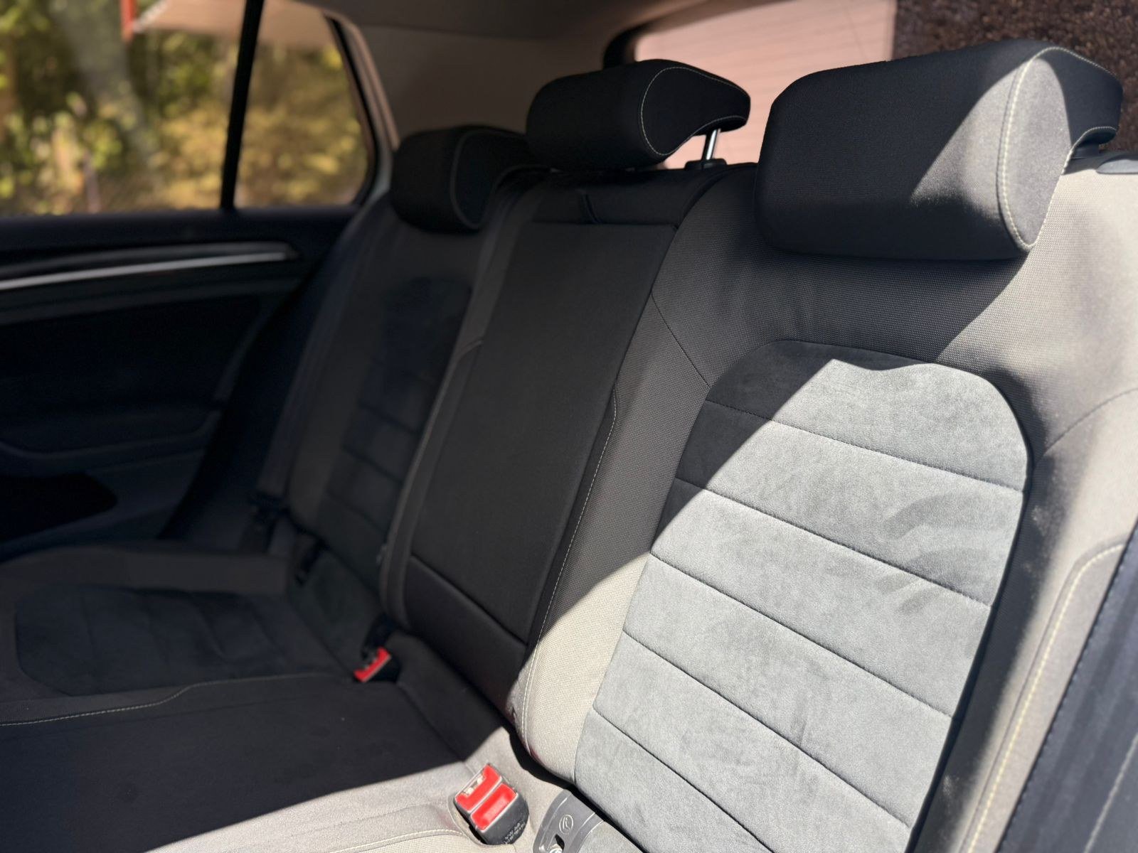 Foto 2 de VOLKSWAGEN GOLF HIGHLINE