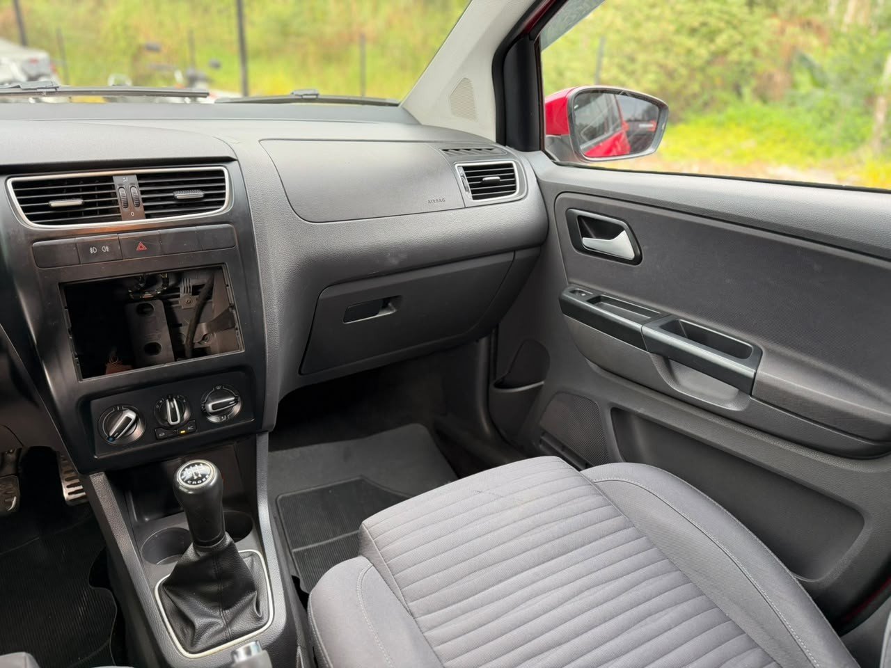 Foto 9 de VOLKSWAGEN SPACECROSS GII